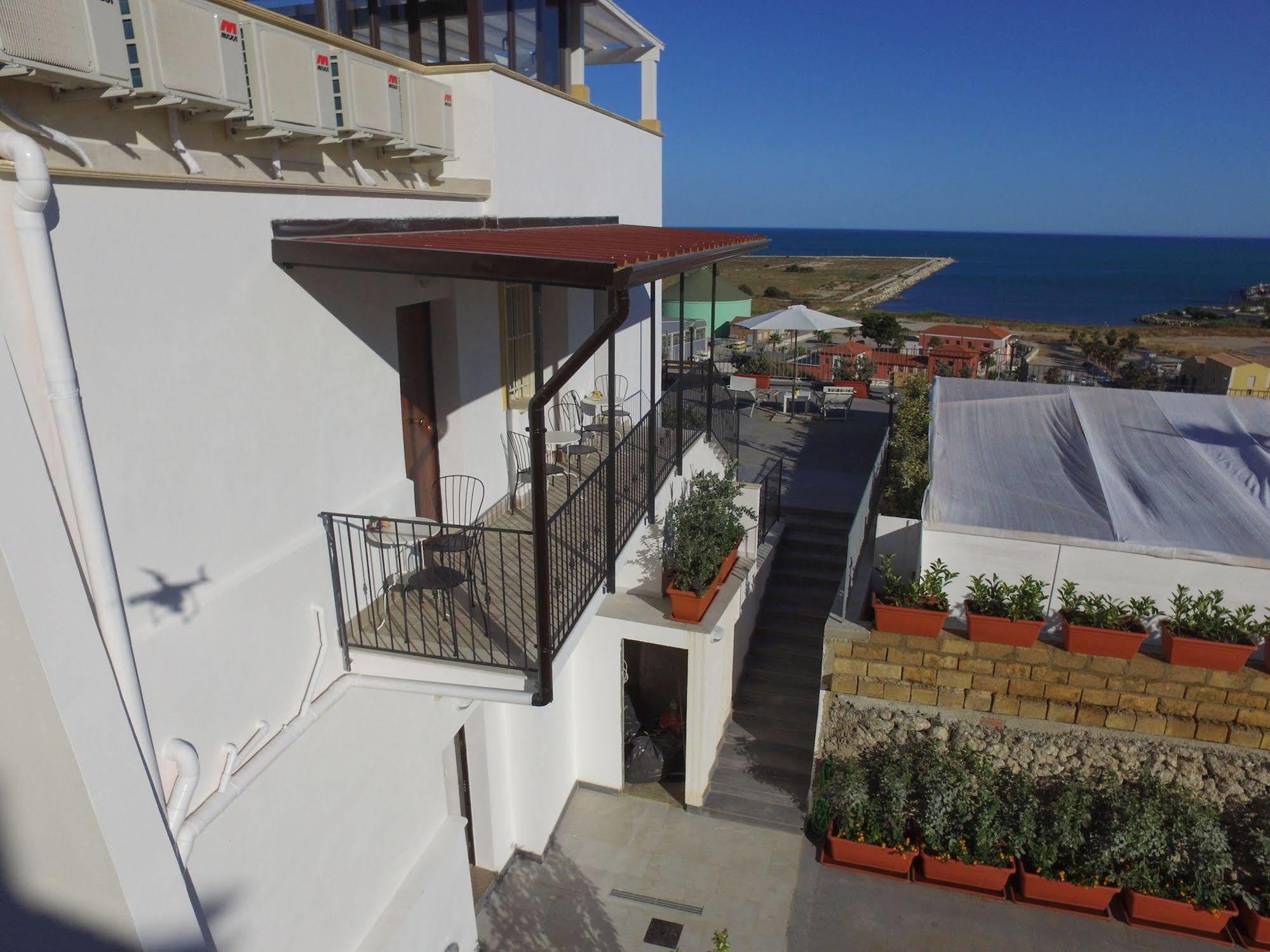 B&B Baglio Santa Croce Порто Емпедокле Екстериор снимка